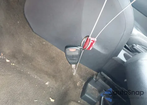 2016 Jeep Compass Latitude z USA, uszkodzony, nr VIN 1C4NJCEA1GD665983